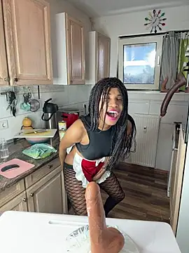 Squirt-Fuck-Queen webcam