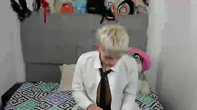 forbidden_kisses webcam