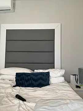 LilMisIndianx webcam