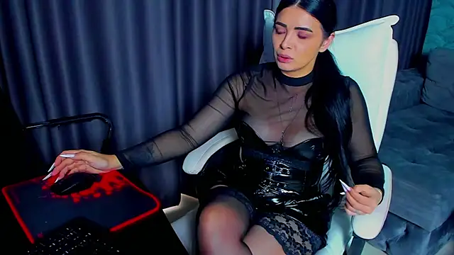 DevashaQueenX webcam