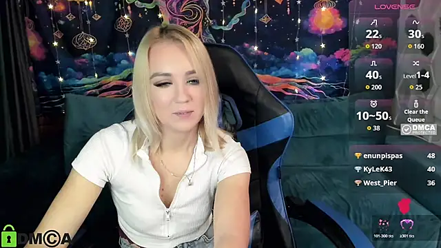 CrystalGirl99 webcam