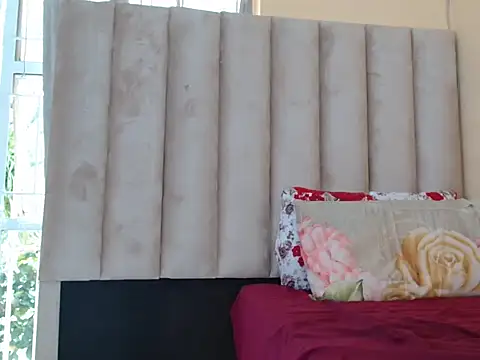 SexyAssQueenX webcam