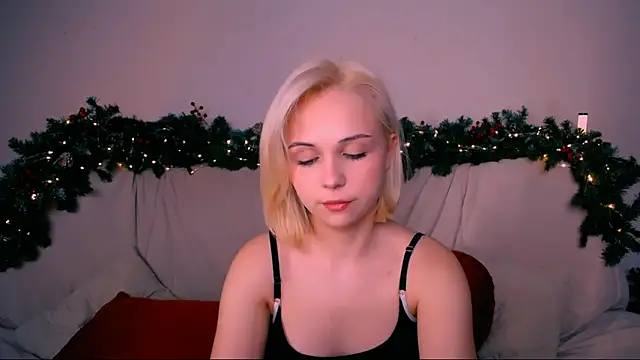 ElenaMonroe webcam