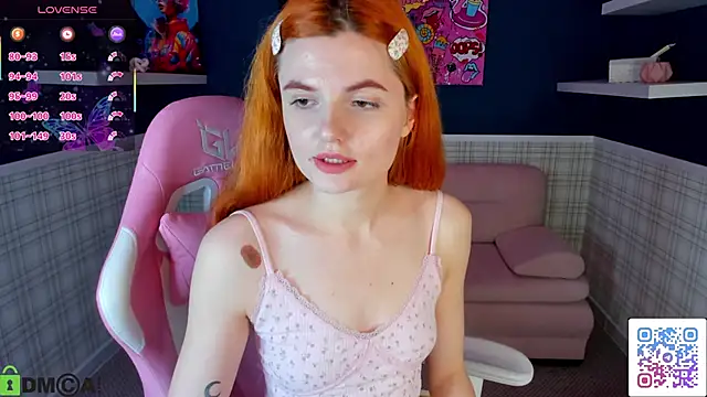 CharlotteMitchell webcam