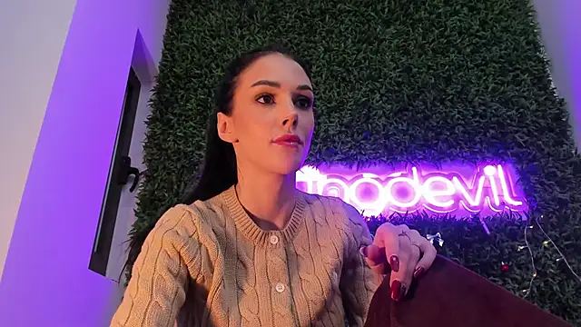 realhotfallingdevil webcam