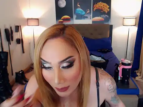 Allysonevanns webcam