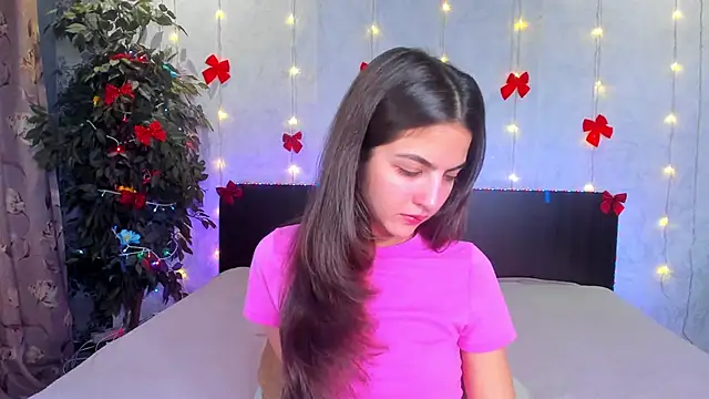 Milana_Crystal_ webcam