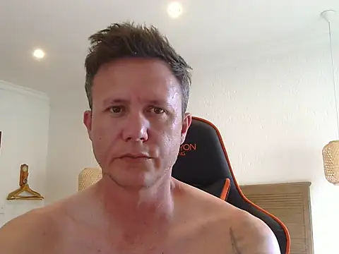 TroyDieselXXX webcam