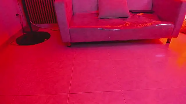 TyagoRoberts live cam screenshot male on Pornij – HD Porn & Live Cam Models