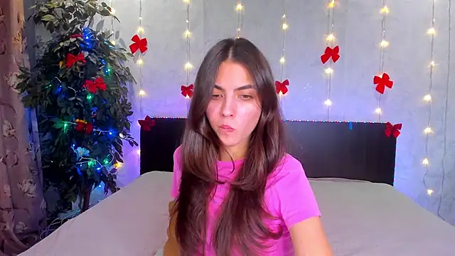 Milana_Crystal_ webcam