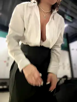 ZhenjaPoledance webcam