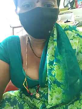 hot-telugu-queen webcam