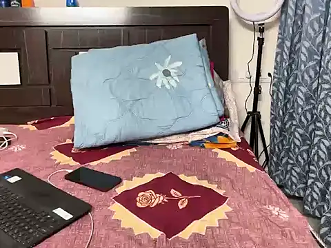 lovbombayduck11 webcam