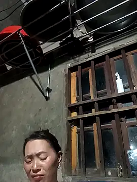 Bianly live cam screenshot female on ZGTJNJ – 中文直播、回放与 GIF 精彩瞬间