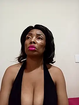 sexymoansxx - SEXYMOANSXX's free webcam - UK Sex Cams