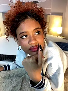 Aprillbrunette webcam