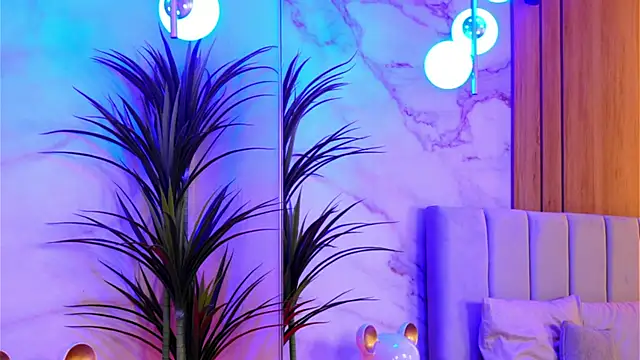 izabellle02 (F milf) - Get me all naked ❤❤