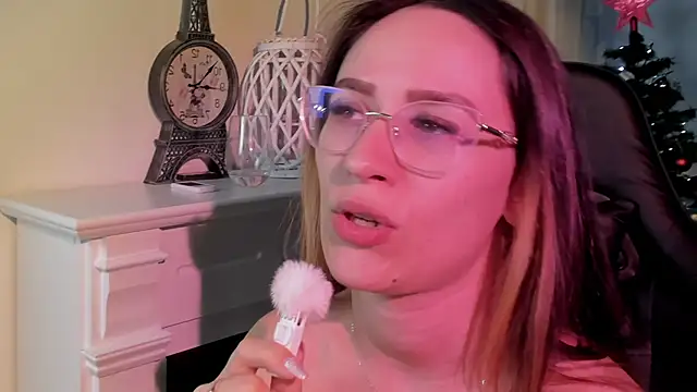 evabllake (F young) - finger my pussy