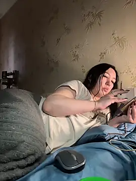 Naughtbaby_2025 webcam