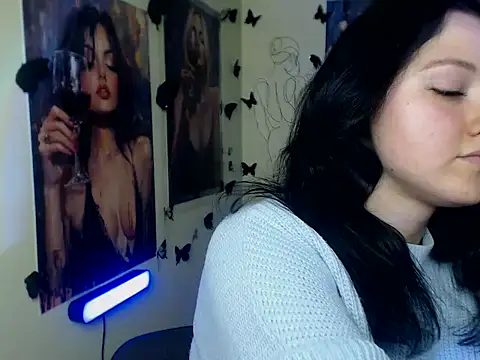 ladyalice_ - LadyAlice_'s free webcam