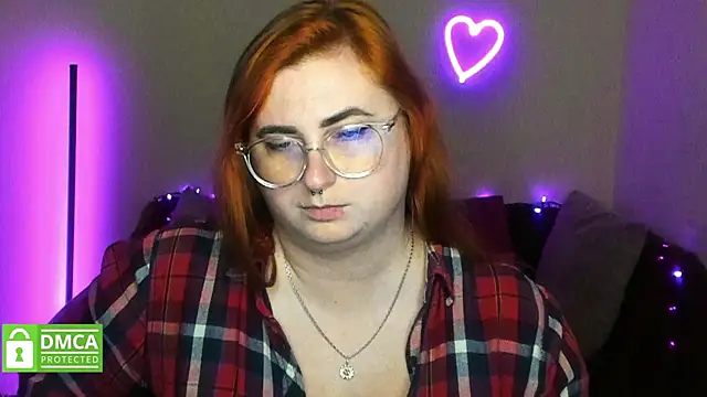 Alicia_love00 webcam