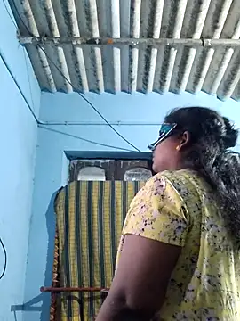 divyatamil143 webcam