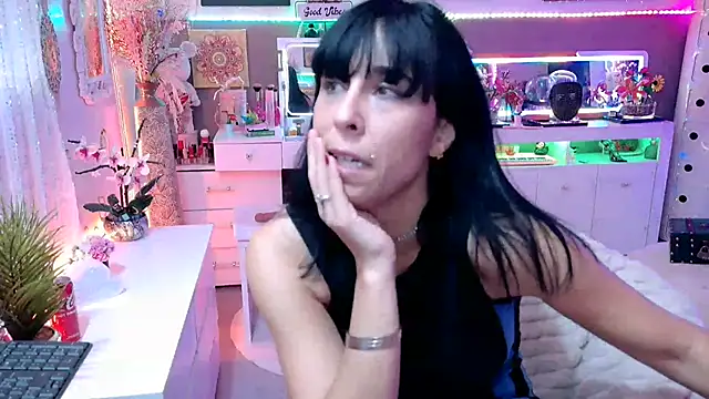 misscectito13 (Ask my age) - Seins sorti 5min