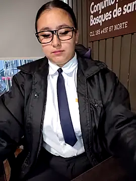 cute_penelope (F young) - Deep throat at work 🤫TICKET 8