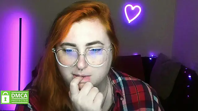 Alicia_love00 webcam