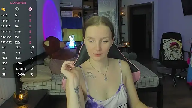 Mary_Blu webcam