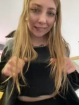 Sunny___Bunny webcam