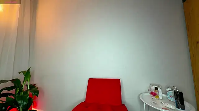 Katrinafoxxx webcam