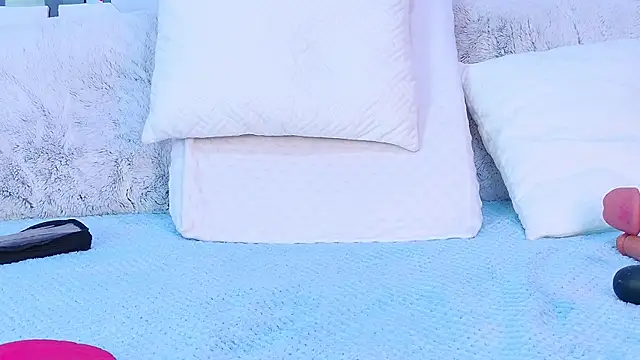 VeronicaSttar webcam