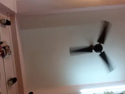 Indianbitch365 webcam