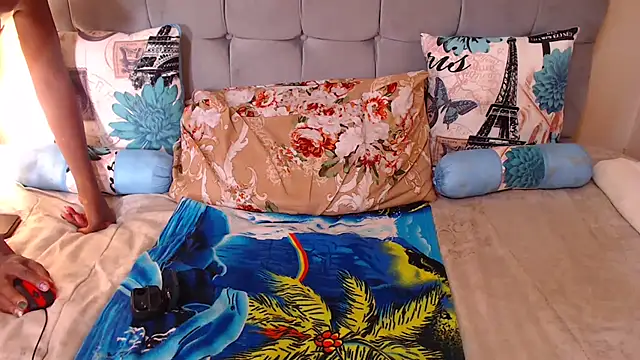 ChocolateClit webcam