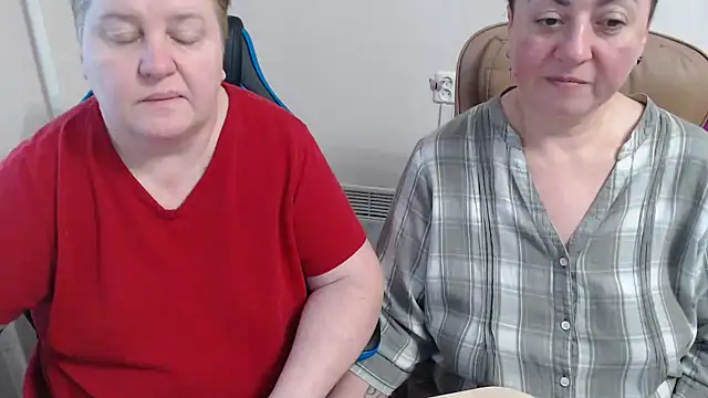 Bertie_Adeline webcam