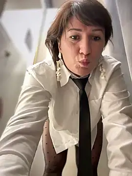 ZhenjaPoledance webcam