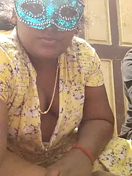 divyatamil143 webcam