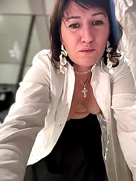 ZhenjaPoledance webcam