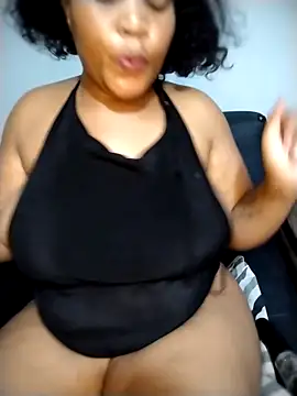 BeverlyQueen14 webcam