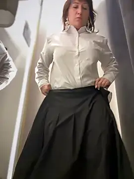 ZhenjaPoledance webcam