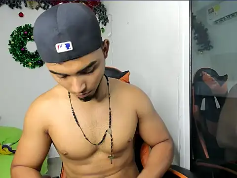 andrew_jonhes webcam