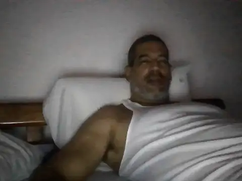 jackbigcock11 webcam