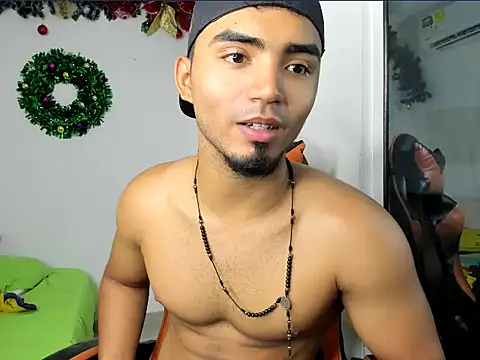 andrew_jonhes webcam