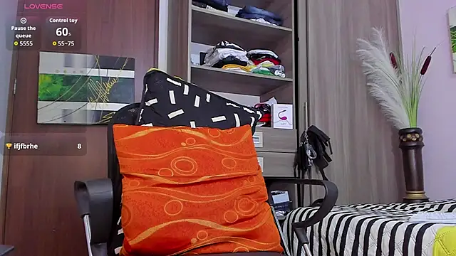 AnthonyWhite24 webcam