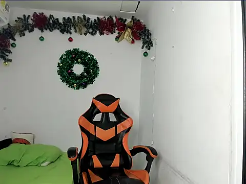 andrew_jonhes webcam