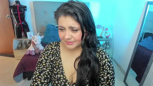 TifanyAmazinng webcam