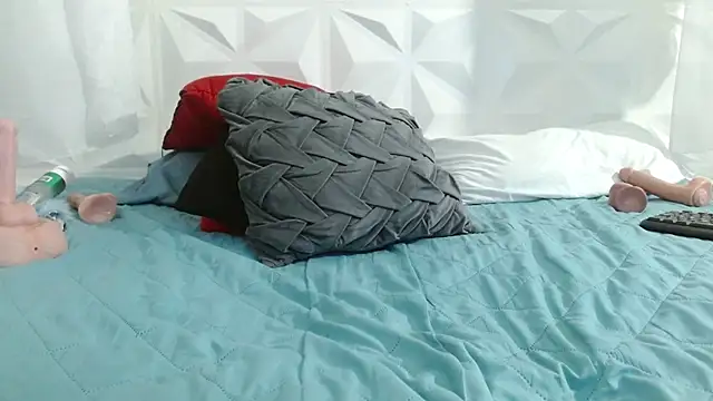 cataleya_eebony webcam