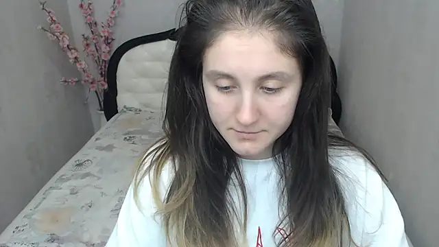 Holliy_Cooper webcam