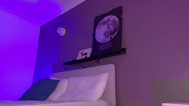 annavic__ - Annavic__'s free webcam - UK Sex Cams